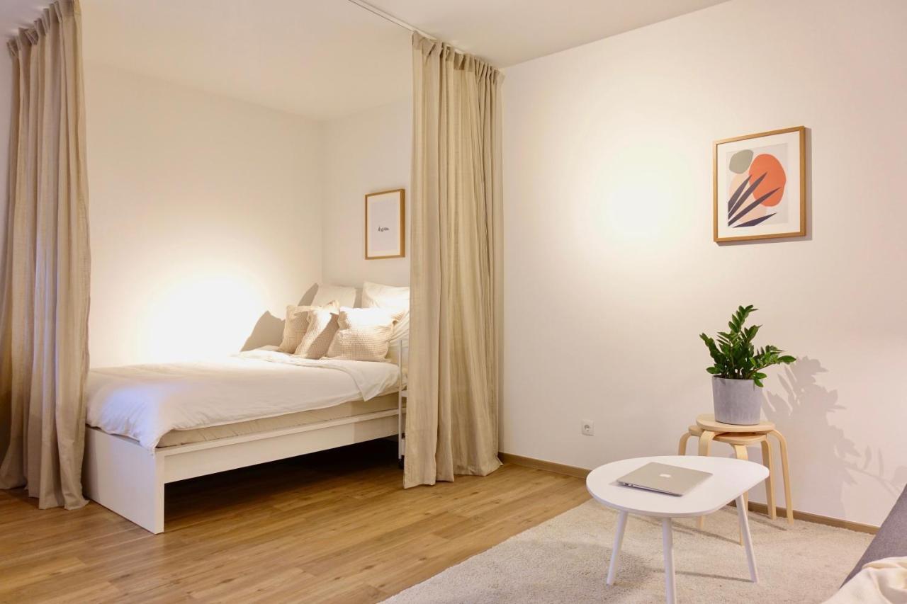 NEU - gemütliches und modernes Apartment mit Stellplatz Koblenz  Exterior foto