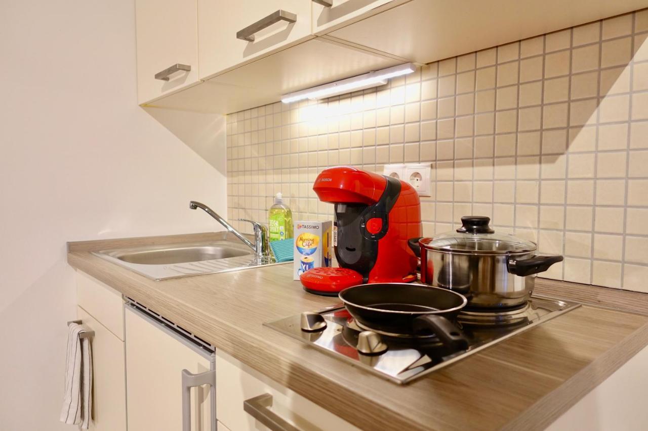NEU - gemütliches und modernes Apartment mit Stellplatz Koblenz  Exterior foto